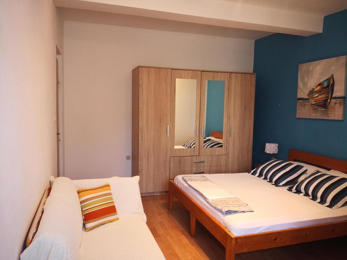 Apartment Plavia Biograd Biograd Na Moru Exterior foto